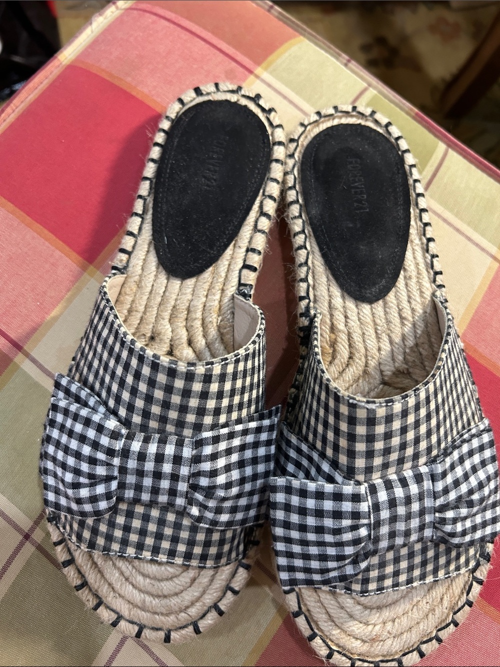 Forever 21 Black & White Gingham Bow Espadrille Slides sz. 8